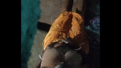 60 saal ki budhi ka nanga nahane ka video banaya