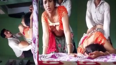 Bhabhi ko kutiya banake pela devar nai village devar bhabhi sex