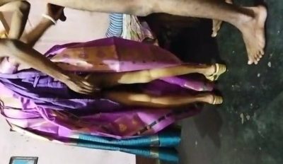 Padosan aunty ki saree utha ke doggystyle chudai