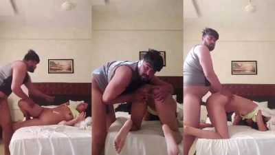 Slim gf ki tight chut mai lund daal kiya doggystyle sex