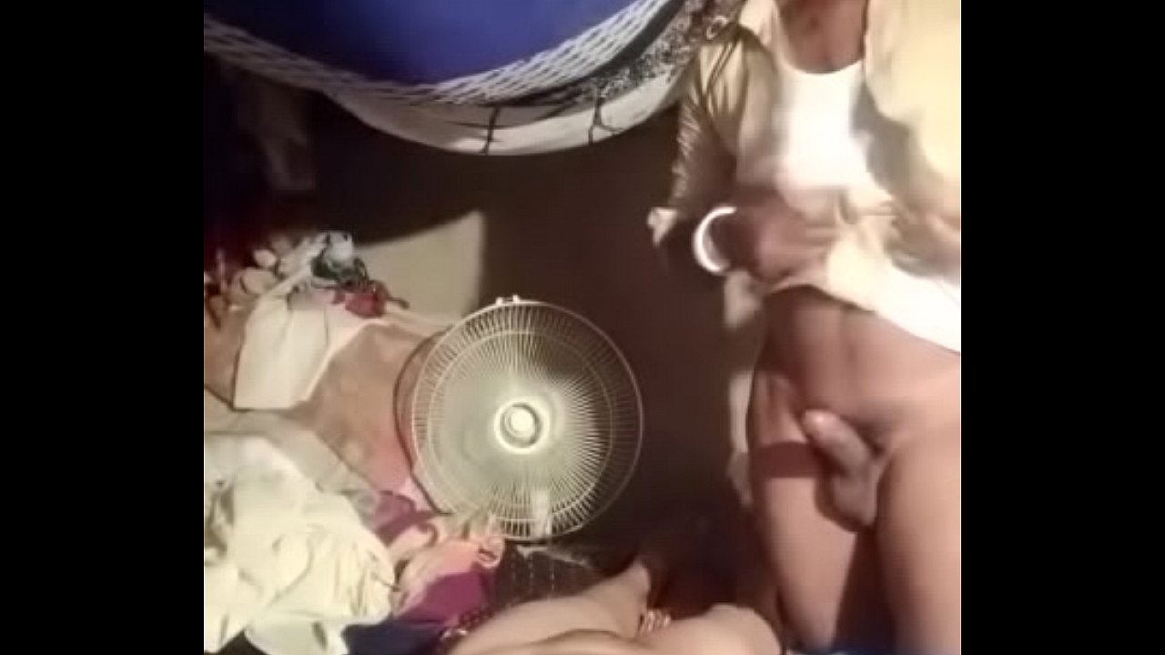 MP Me Bahnoi Se Chudi Sexy Aurat