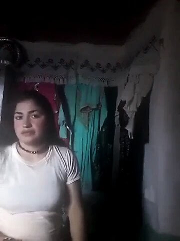 Randi Muslim Bhabhi Ka Nanga Show 100 Rupye Me