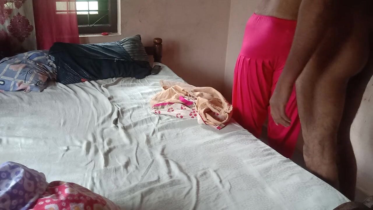 Hot South Indian Bhabhi Ki Ghar Me Chudai